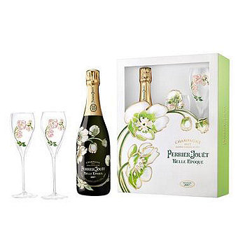 champagne glasses and champagne gift sets